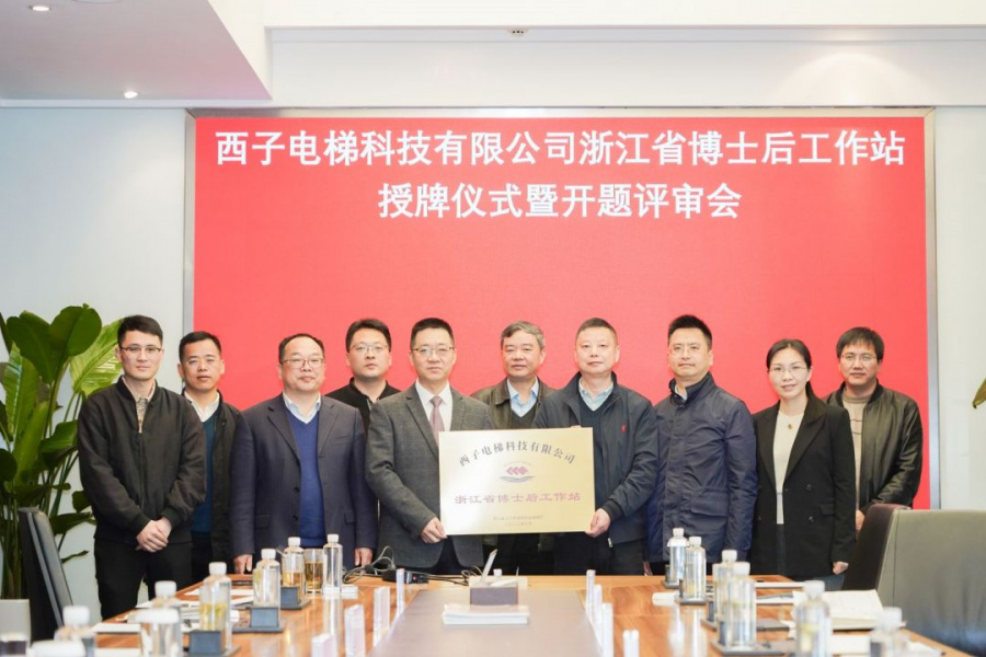 17237739204390924GAv.jpg DSC03805.jpg